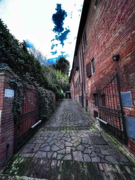 Casa Lazzaro Al Centro Di Siena Villa Exterior foto